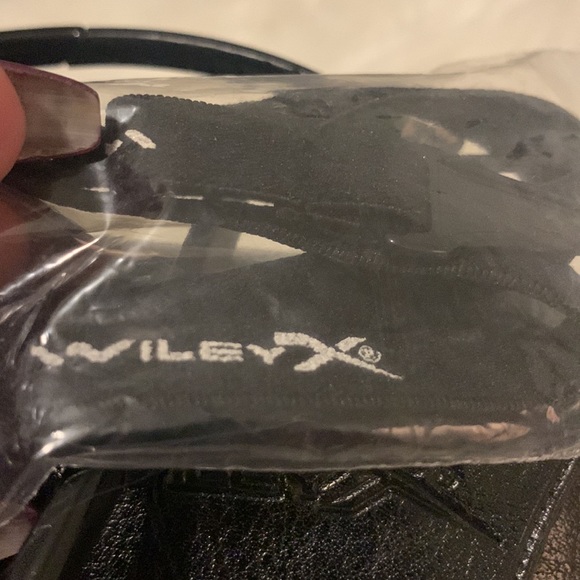 Wiley x Motorcycle glasses or sport. Unisex - Picture 8 of 10